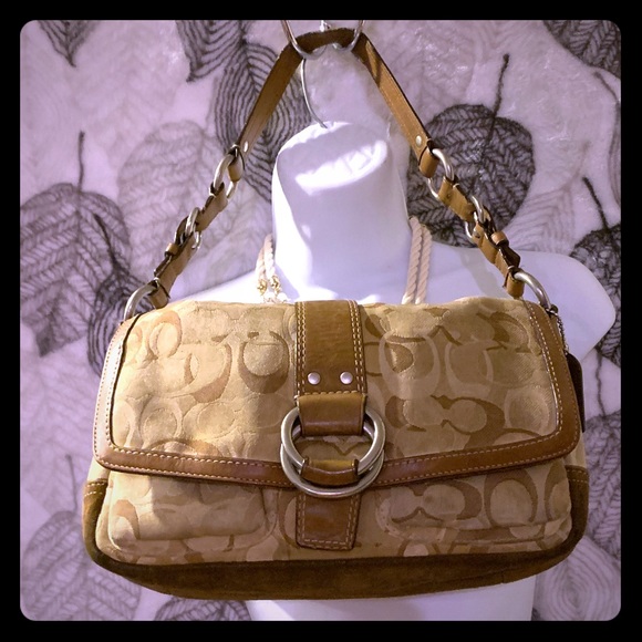 🎉SOLD🎉Coach 10144 Brown & Tan Sig. C Shoulder - Picture 3 of 8